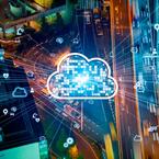 Composición futurista en la que se pueden apreciar varios elementos como el icono de una nube y la vista aérea de una ciudad
